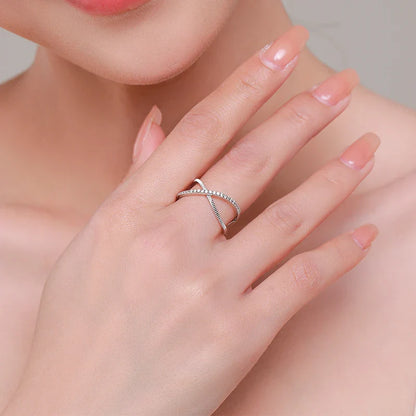 Bague Croix Éclatante