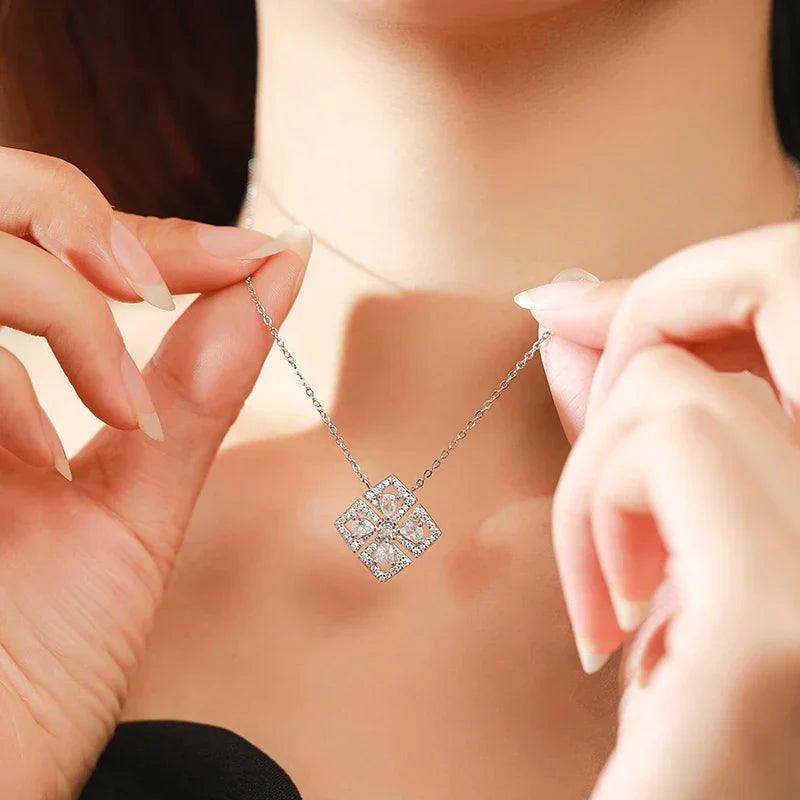 Collier Pendentif Fleur